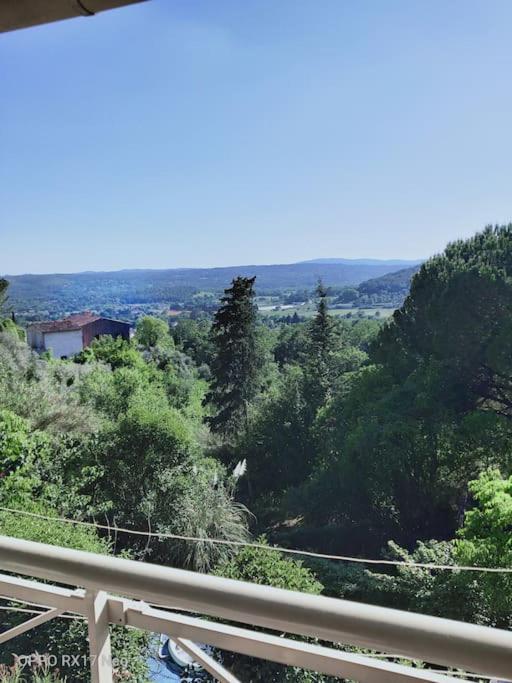 Appartement Au Coeur Du Village De Callian Εξωτερικό φωτογραφία