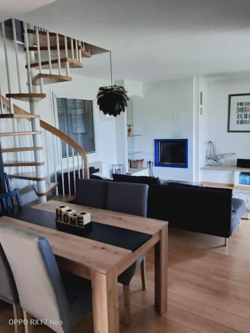 Appartement Au Coeur Du Village De Callian Εξωτερικό φωτογραφία